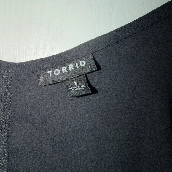 Torrid Black Sleeveless Top - Picture 3 of 3